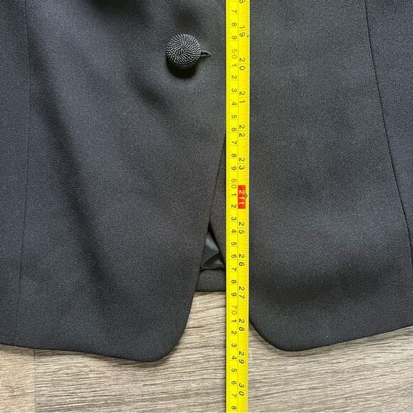 Talbots Woman Black Blazer Size 24 EUC - Picture 8 of 8